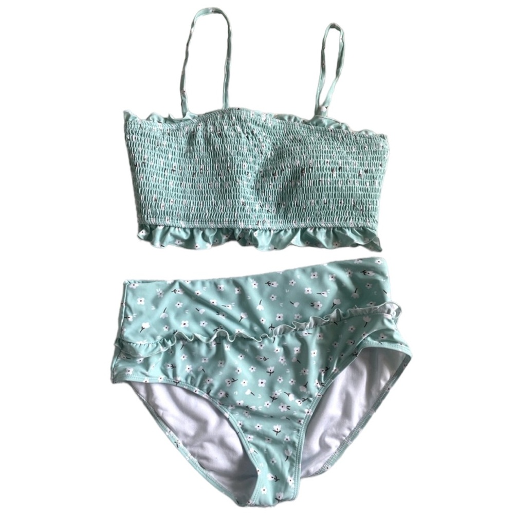 Adorable bikini retro boho top rouched and ruffles design size XL